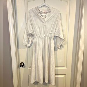 Vintage Off White Log Sleeve Dress